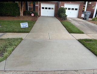 Concrete Washing & Cleaning Mooresville, Charlotte, Davidson, Huntersville, & Cornelius, NC